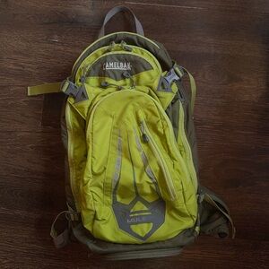 Green Camelbak Mule NV